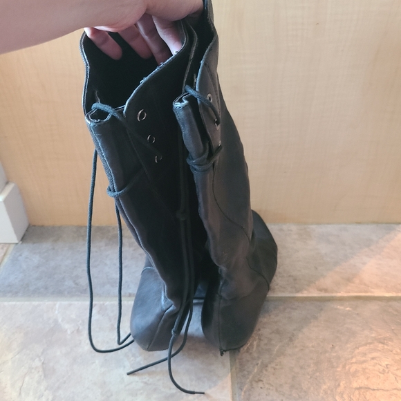 Aldo black leather pirate boots with back laces size 37 - Picture 7 of 8